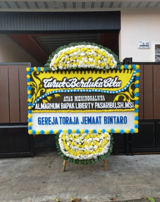 Papan Bunga Duka di Klandasan Ilir